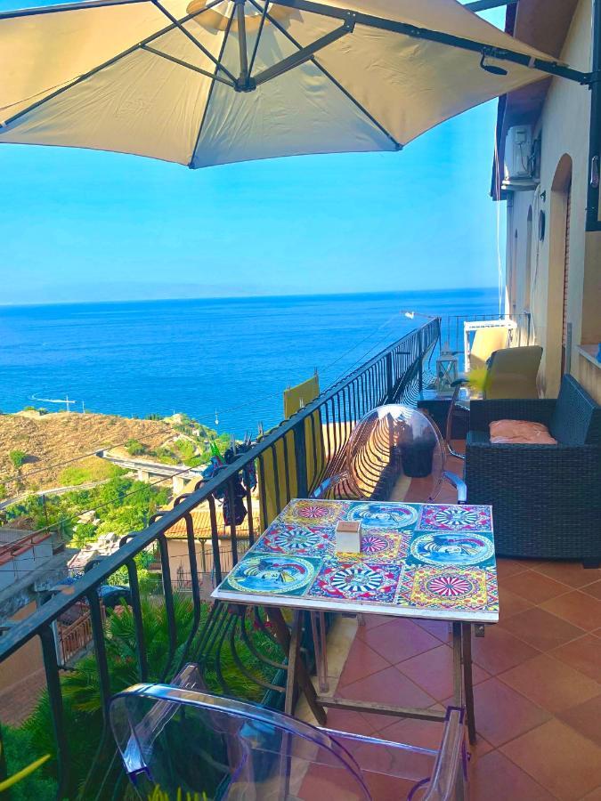 טאורמינה Sun Sky Sea Suite מראה חיצוני תמונה
